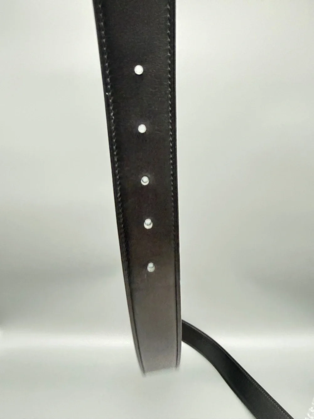 Hermes Reversible Navy Blue & Black Leather 40 mm Belt Gold Monogram Buckle 90cm